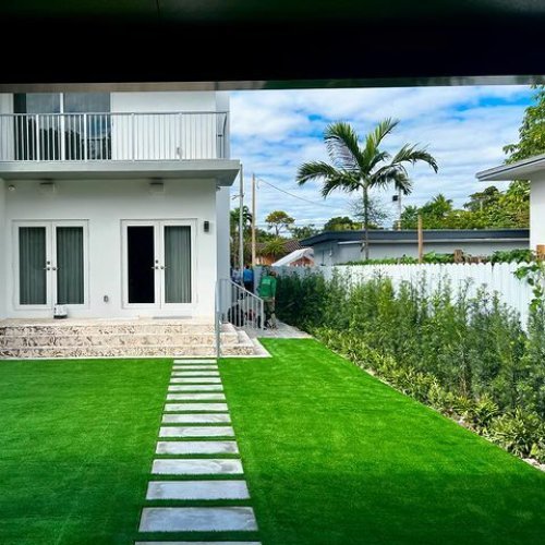 artificial grass in al ain