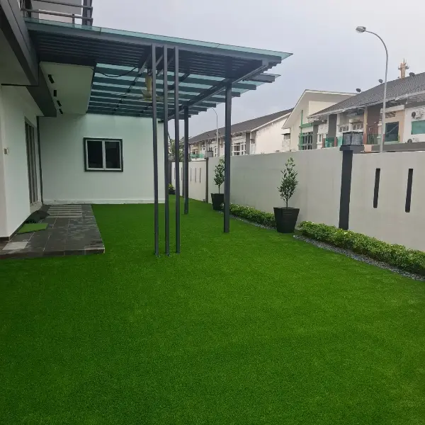 backyard artificial grass