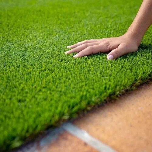 Modern Artificial Grass for Arabian Ranches