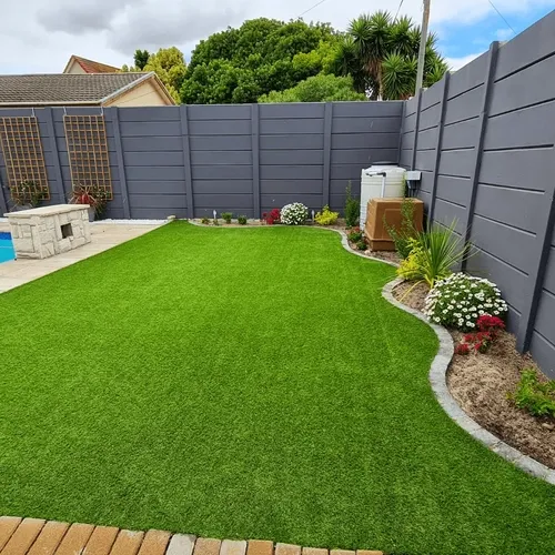 Royal-Paving-Artificial-Grass
