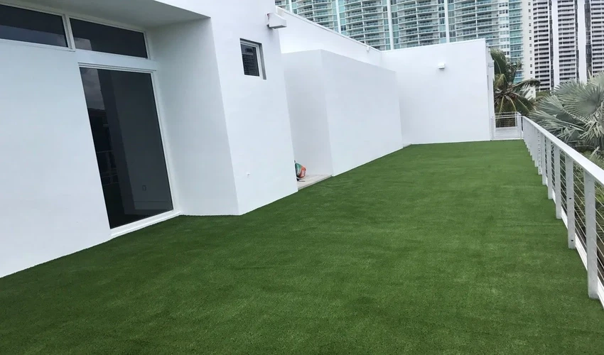 Balcony Artificial Grass Cost In Dubai